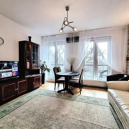 Saska Kepa Apartment Варшава Екстер'єр фото