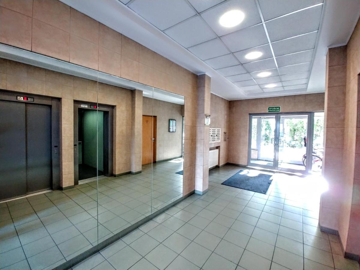 Saska Kepa Apartment Варшава Екстер'єр фото